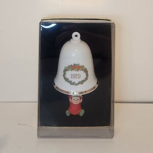 1979 Hallmark Tree Trimmer Collection Christmas Bell